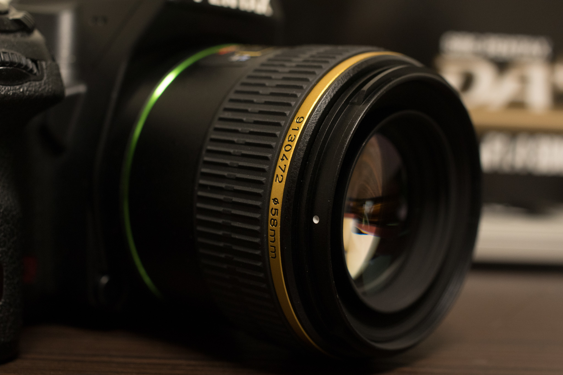 smc PENTAX DA☆ 55mm F1.4 SDM - 『言葉を吐く』