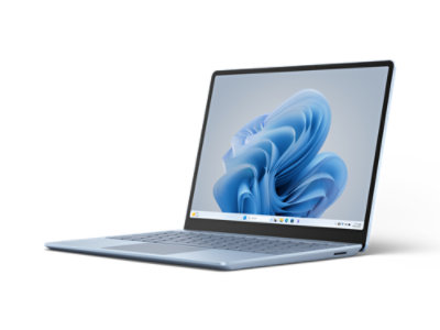 Surface Laptop Go 3を購入(12.4 インチ、タッチスクリーン、i5