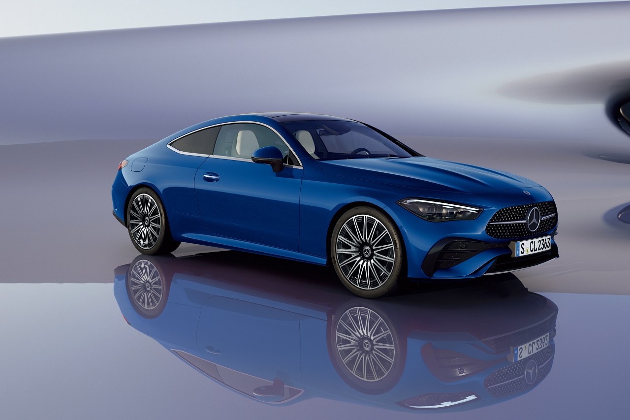 メルセデス・ベンツ、流麗な新型『CLEクーペ』を導入。学習能力を