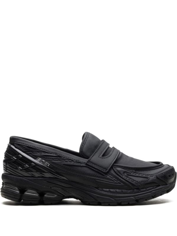 New Balance 1906L “Black” ローファー | ブラック | FARFETCH JP