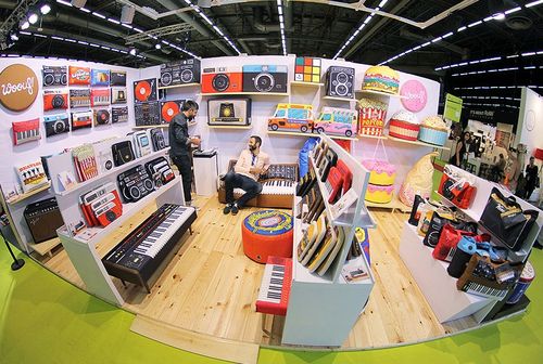 みくりちゃんのバナナ&パイナップルエプロンはこのブランド！｜maia-i