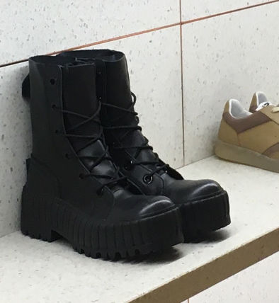 MM6 Maison Margiela(エムエムシックス) ショートブーツ・ブーティ