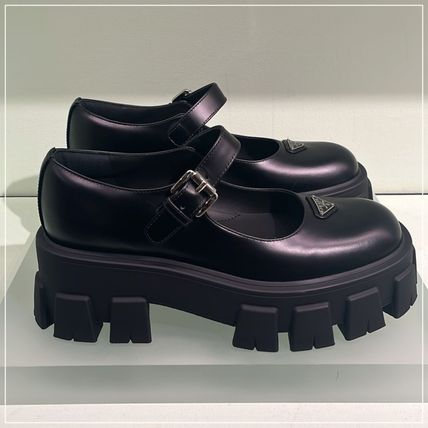 大注目 PRADA◇モノリス ブラッシュドレザー メリージェーン (PRADA