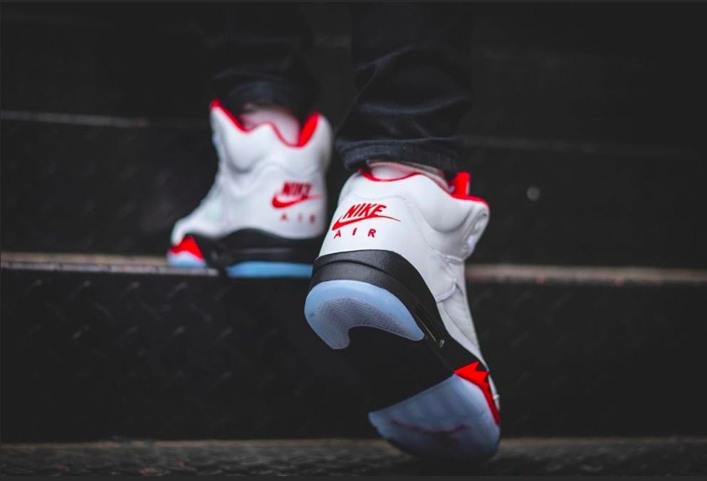 2020年復刻 NIKE AIR JORDAN 5 RETRO Fire Red 流川楓着用モデル (Nike