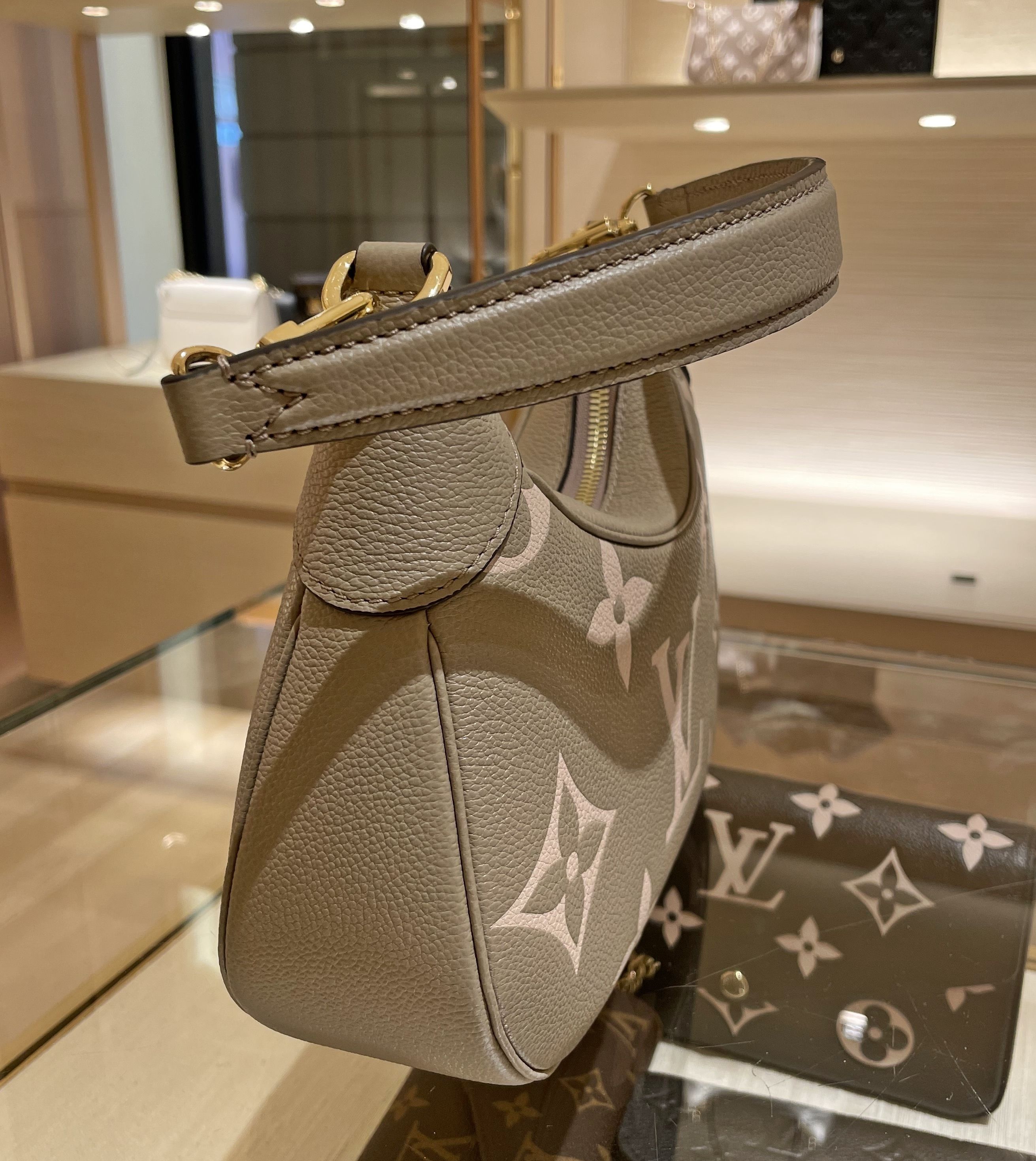 ルイヴィトン☆バガテル NMショルダーハンドバッグ☆関税込み (Louis