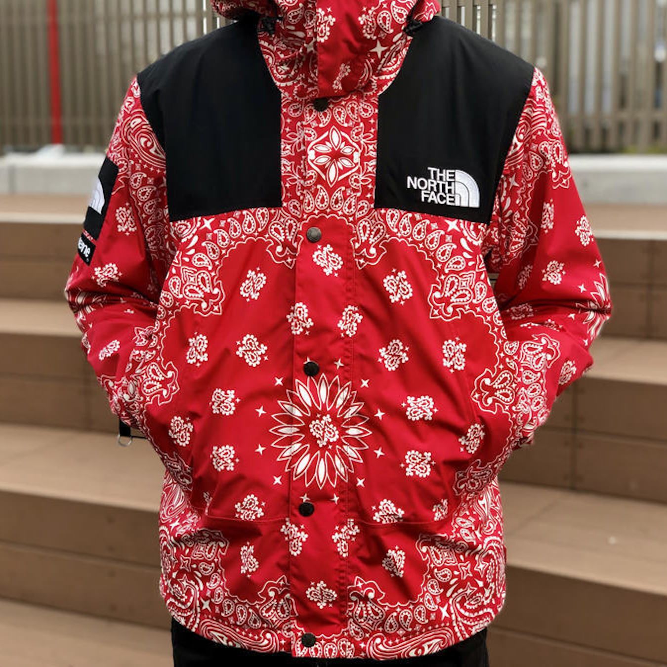 ☆Supreme×ノースフェイスコラボ☆入手困難☆大人気☆激レア