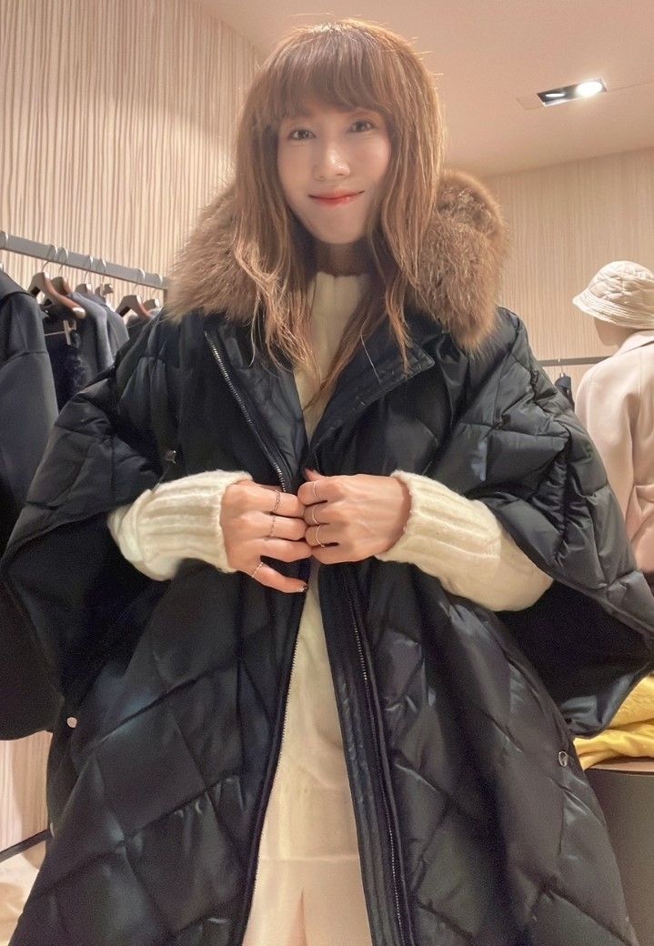 MaxMara【SALE】The Cube フォックスファーフードトリム☆関税込 (Max