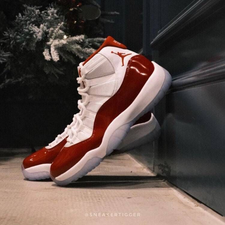 エアジョーダン11 Nike Air Jordan 11 Varsity Red (Nike/スニーカー