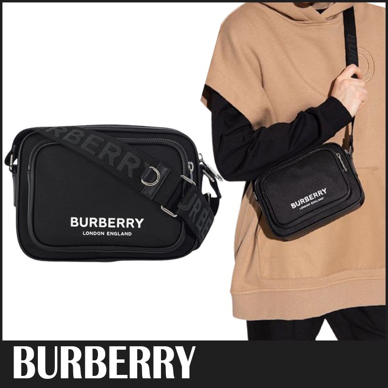 送料関税込☆BURBERRY ロゴ プリント ショルダーバッグ☆超人気