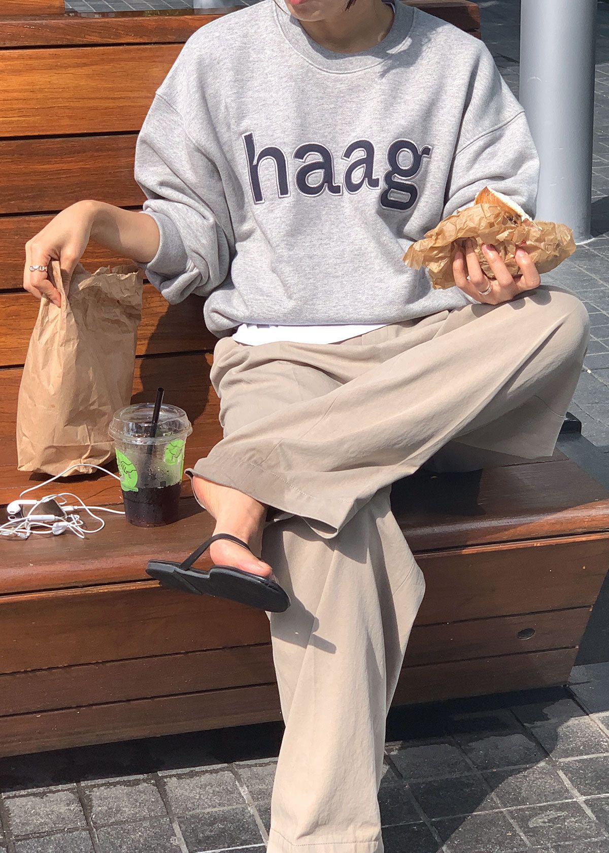 韓国 haag》a birthday sweatshirt(grey) ヘイグ スウェット (haag