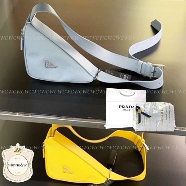 PRADA□モダンでスマート！プラダ三角ボディバッグ (PRADA/バッグ