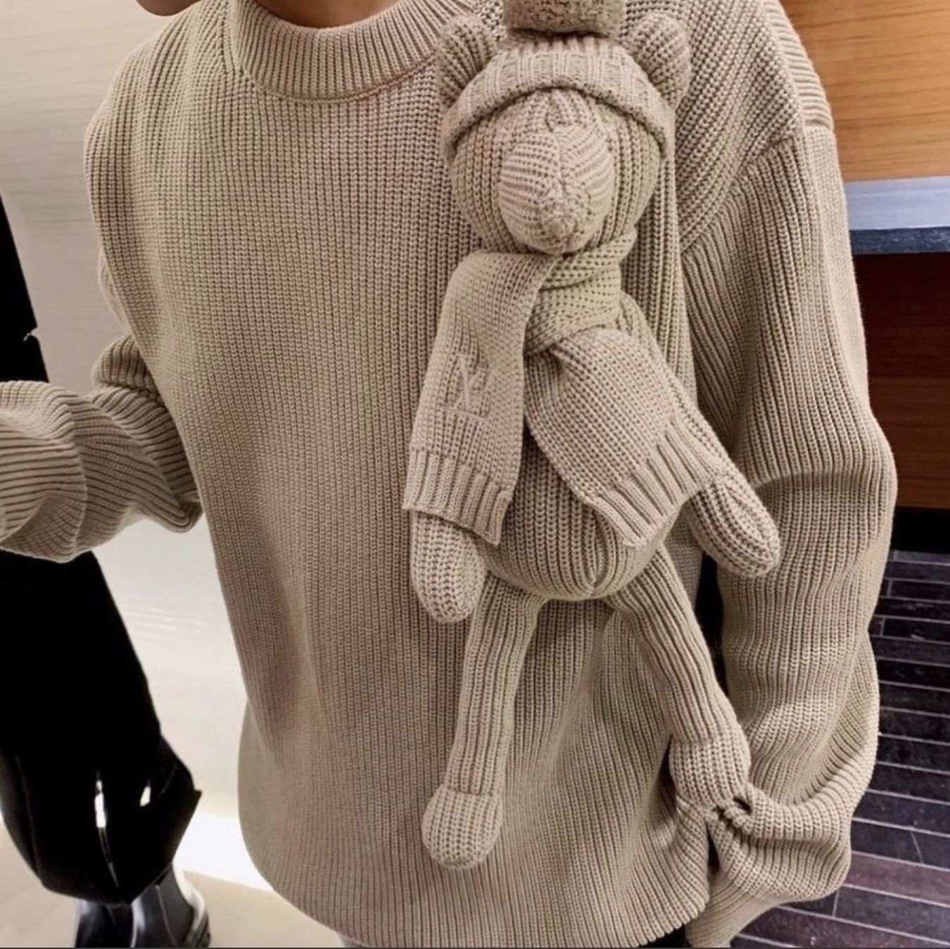 国内発送】Louis Vuitton ステッチドテディ セーター (Louis Vuitton