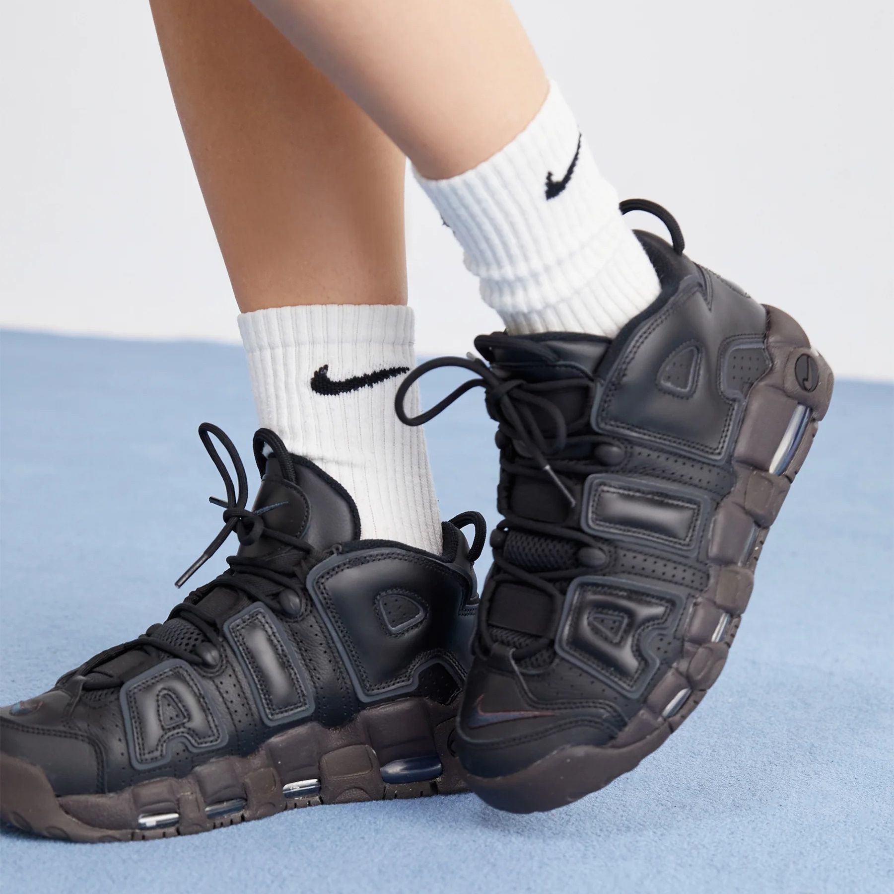 ☆NIKE WMNS☆エアモアアップテンポ☆ブラック/ブラウン☆ (Nike