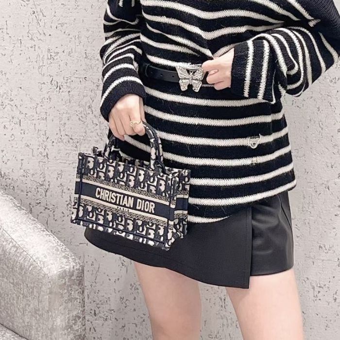 DIOR BOOK TOTE バッグ ミニ ストラップ付き (Dior/ショルダーバッグ