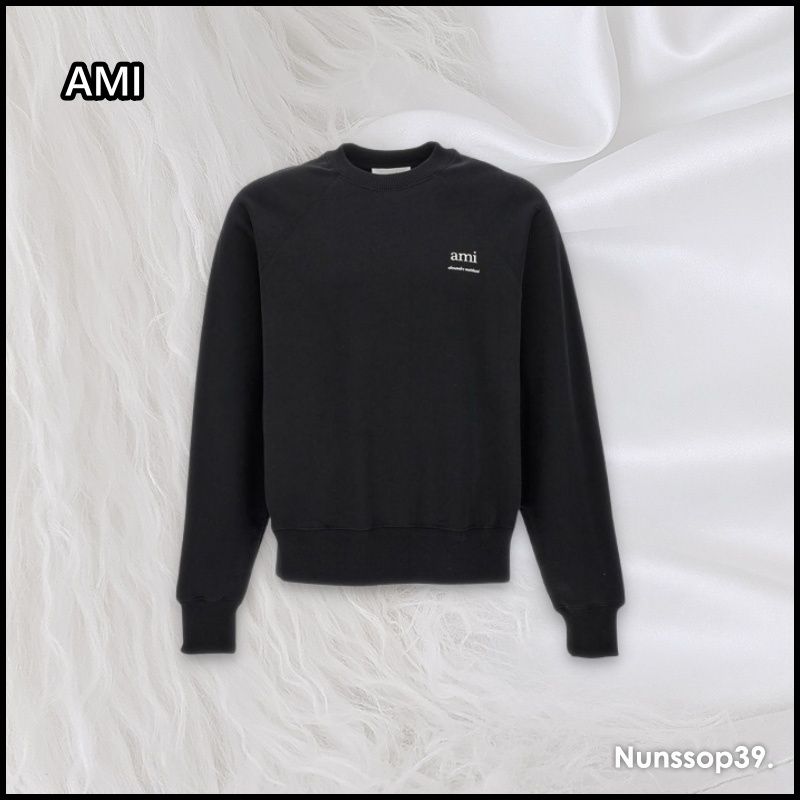 AMI》 USW024 747 001 アレクサンドル スウェットシャツ (AMI PARIS