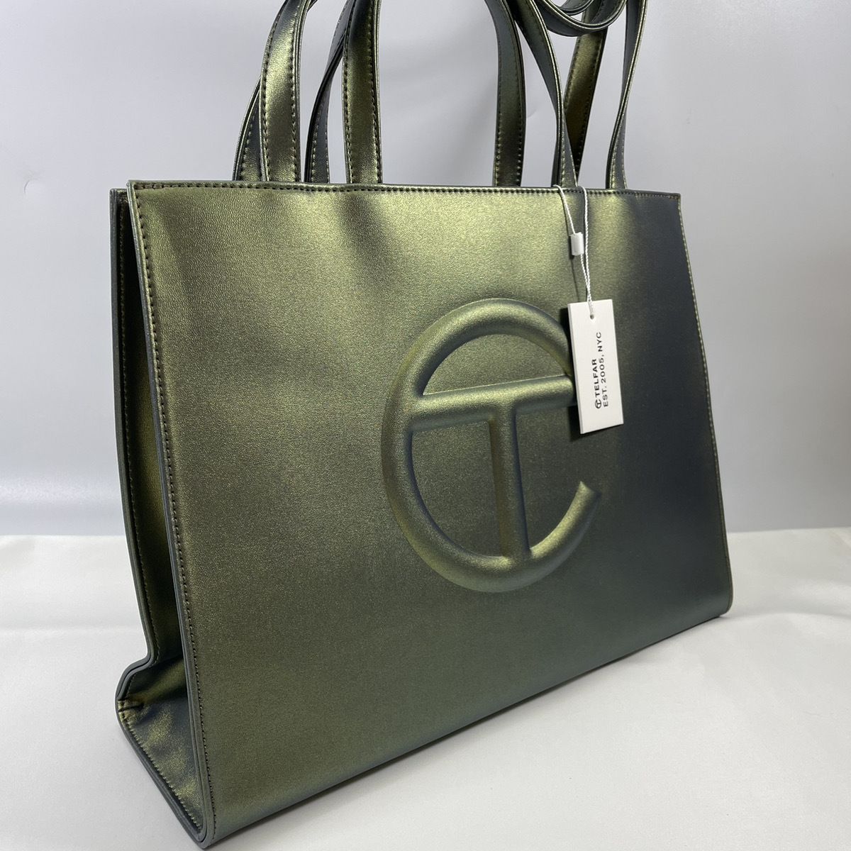 Telfar テルファー ミディアム ショッピングバッグ アシッド (Telfar