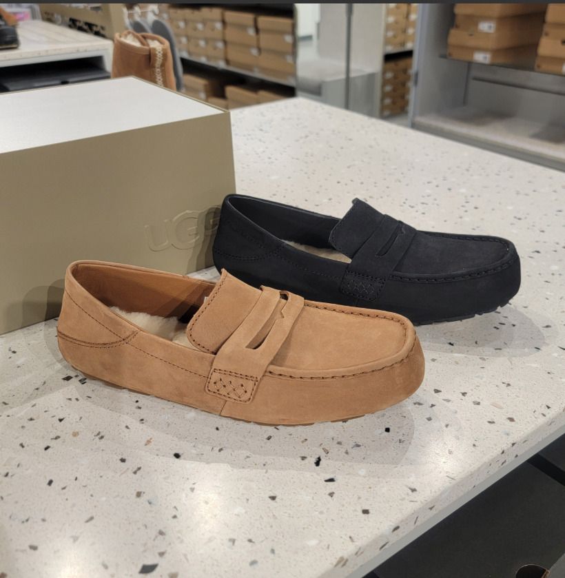 セール 【UGG】メンズ☆履き心地最高 ♪レザーファー ☆モカシン (UGG