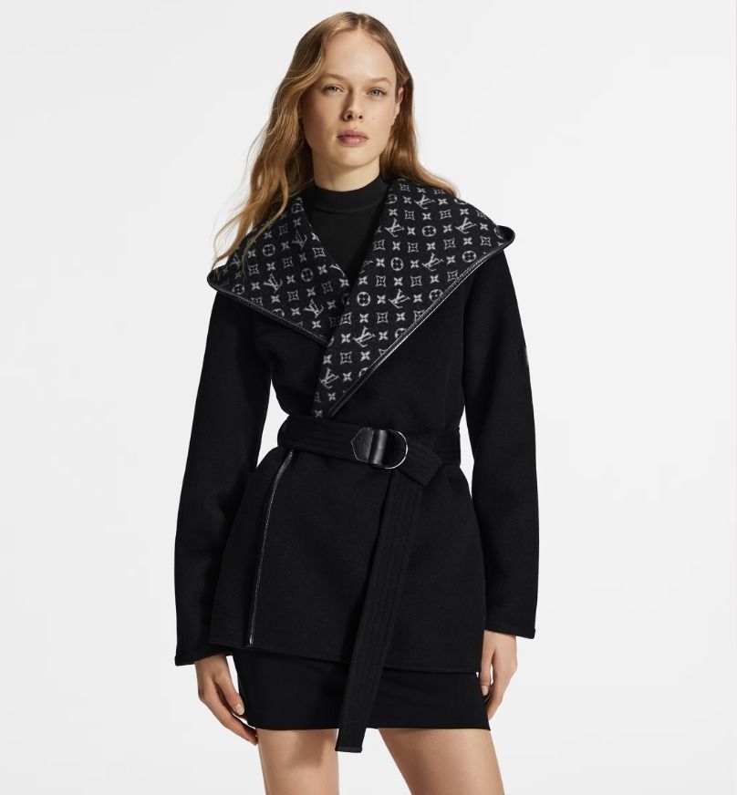 Louis Vuitton《ベルテッド ショートラップピーコート》黒 直営 (Louis