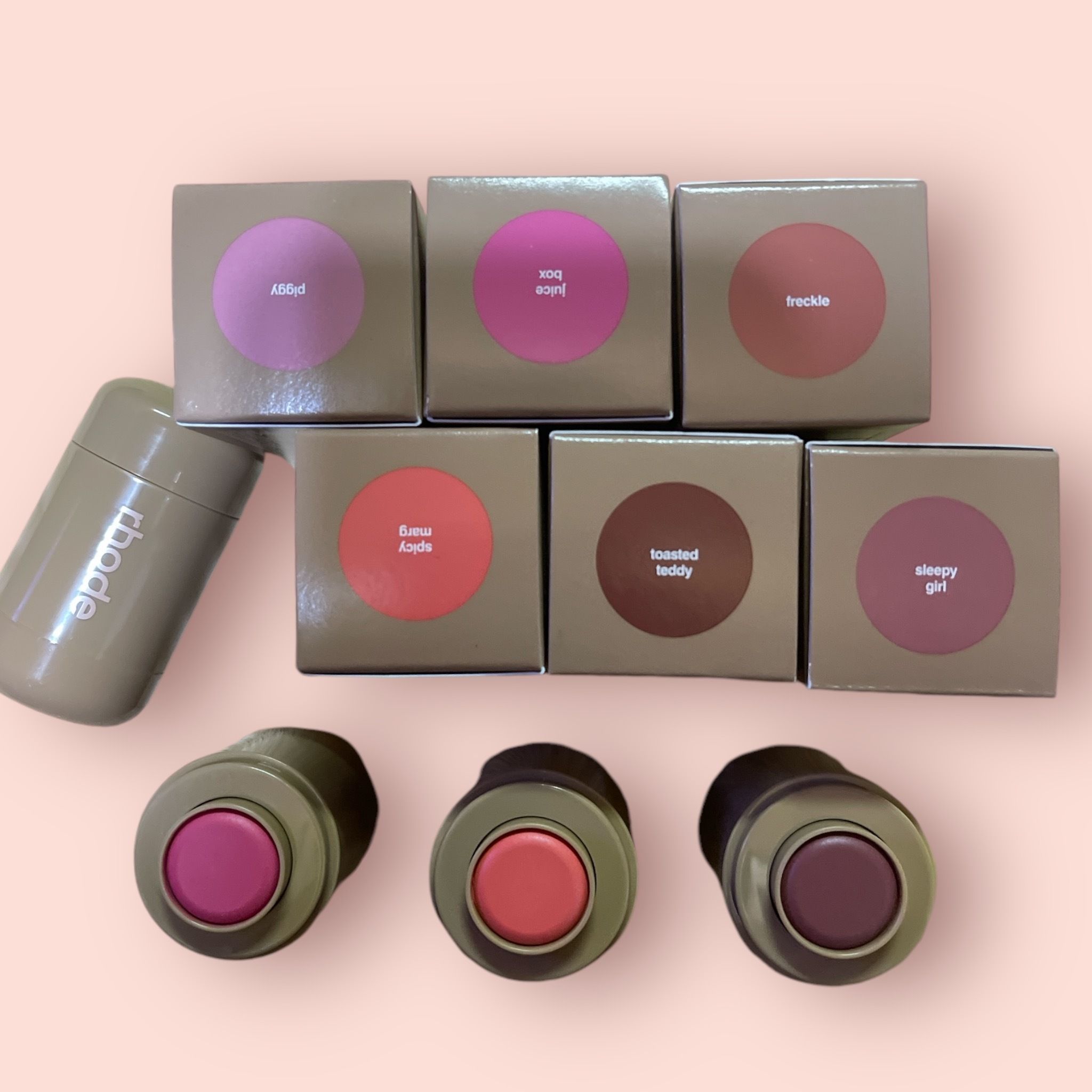 rhode ロード リップ＆チーク スティック (rhode skin/チーク