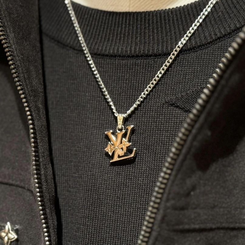 重ね付けでも使いやすい♪】ルイヴィトン ネックレス (Louis Vuitton