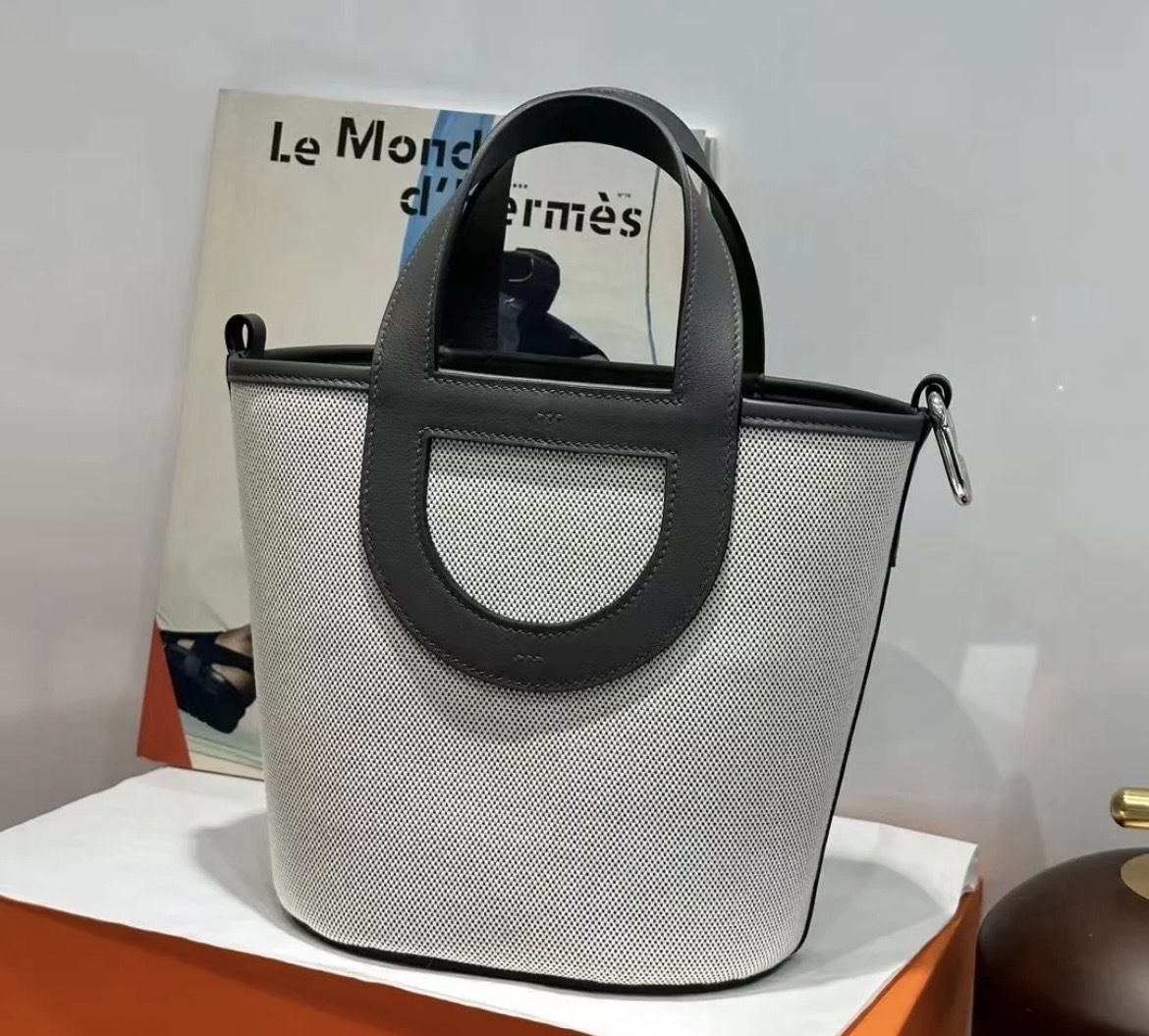 キャンバス&レザー/Gris Misty】HERMES インザループ 18 PM (HERMES