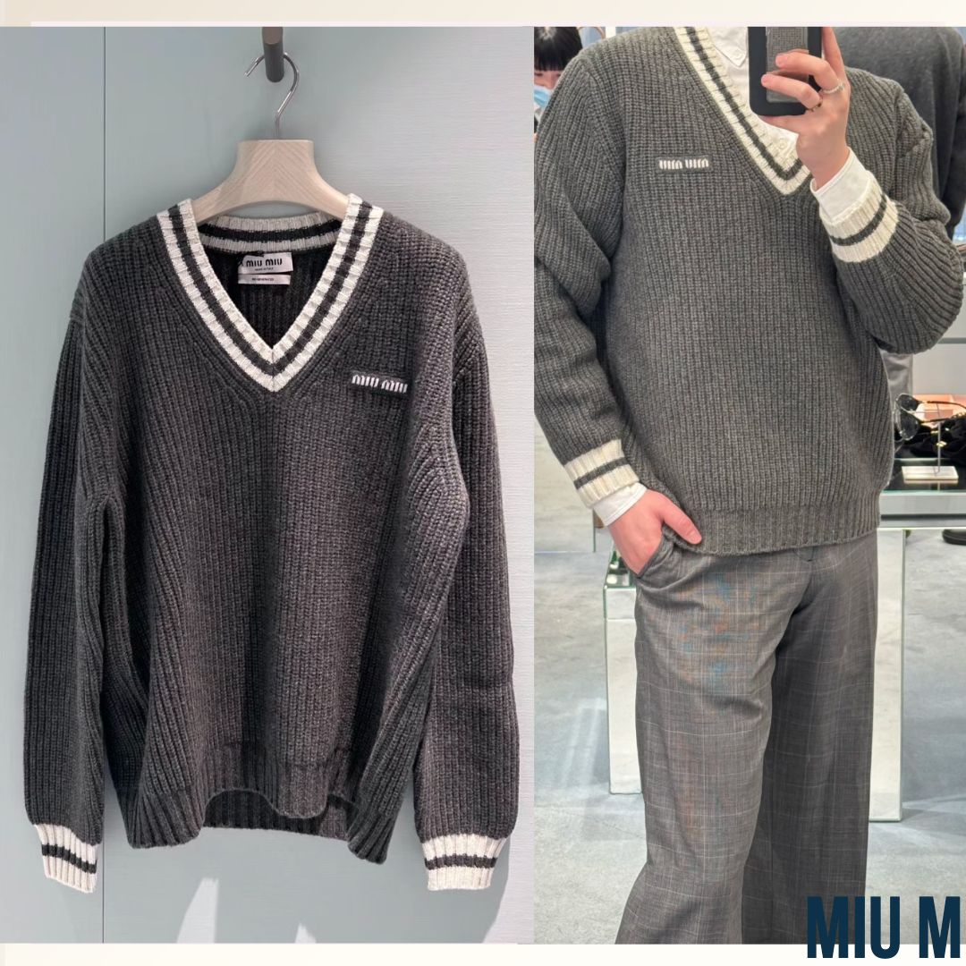 プレッピーコーデ《Miu Miu》ウールカシミヤVネックニット (MiuMiu