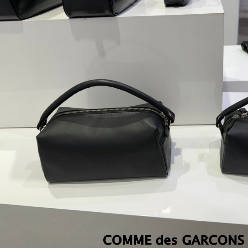 COMME des GARCONS ブラックレザー ワンハンドルバッグ Large (COMME