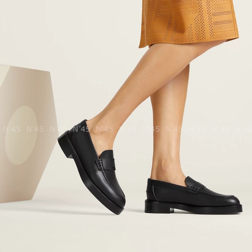 洗練された足元に♡】エルメス モカシン 《アワー》 (HERMES