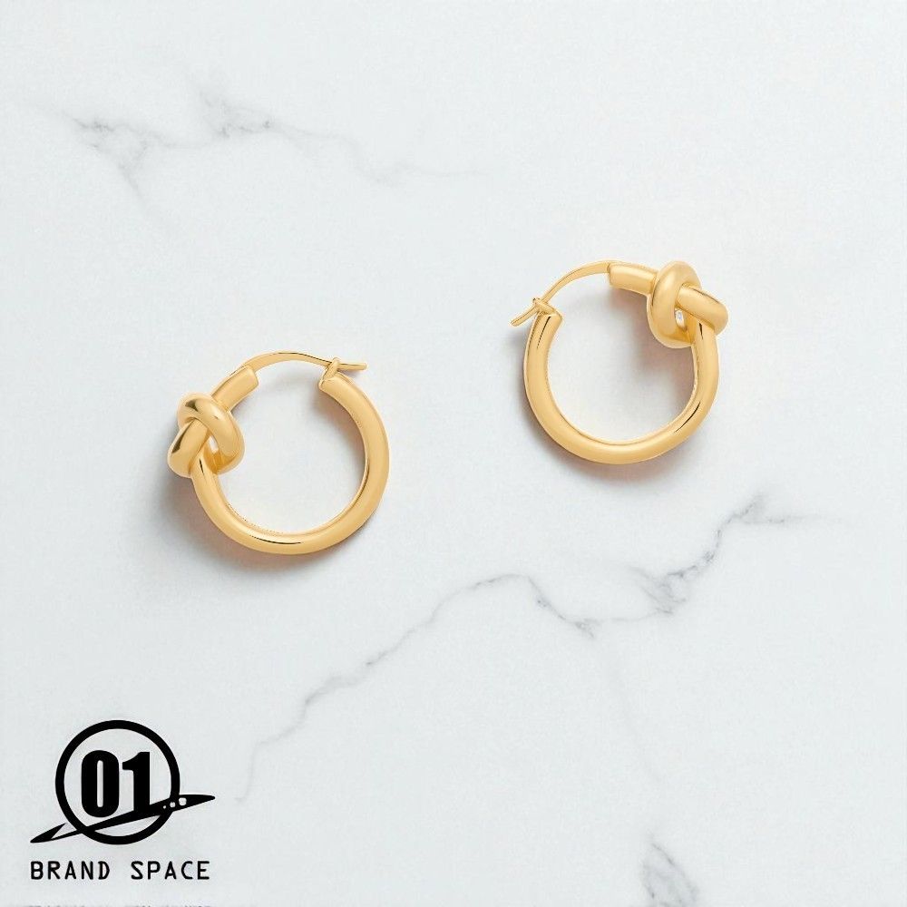 BTSテテ着用 CELINE ノット スモールフープ Parisロゴ ピアス (CELINE