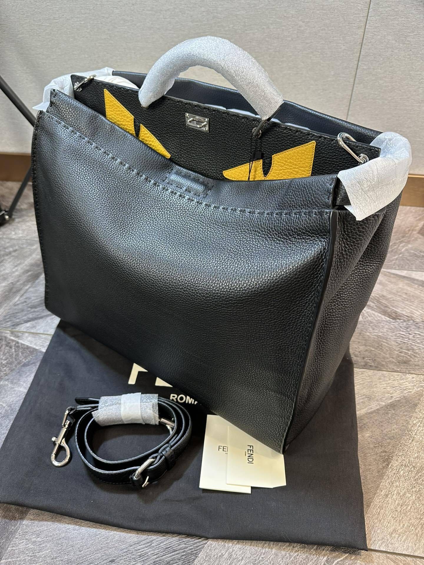 ☆送料込☆FENDI ピーカブー モンスター ハンドバッグ 2WAY (FENDI
