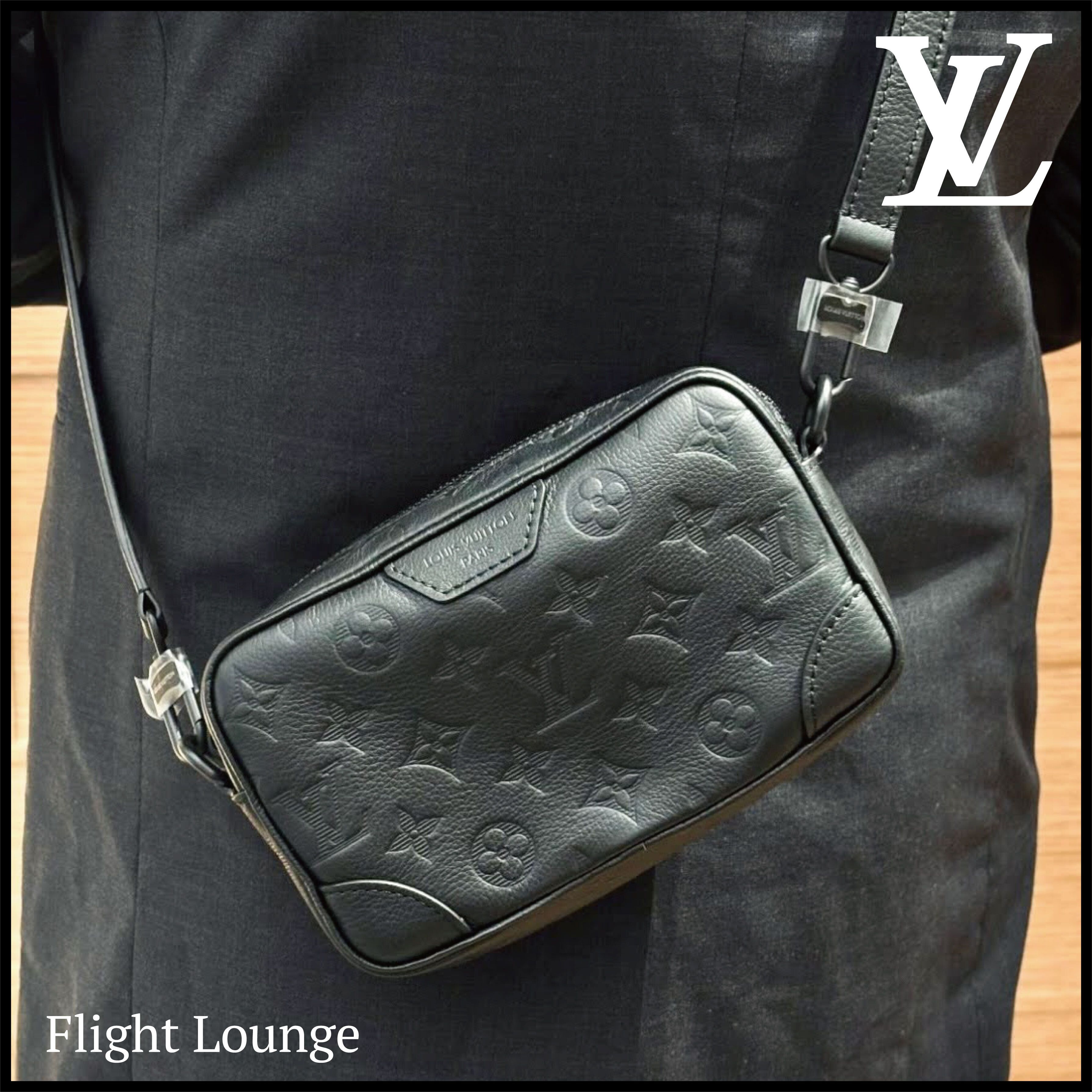 国内すぐ【LouisVuitton】ブラック革 ショルダーバッグ (Louis Vuitton