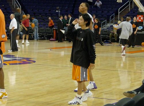 フェニックスサンズ 田臥勇太選手デビュー戦』フェニックス(アメリカ