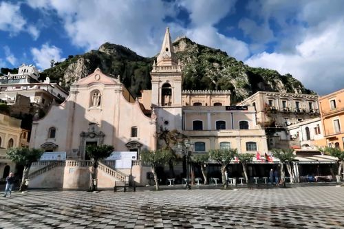 旅仲間と行く春のシチリア島・タオルミーナ編（タオルミーナ街歩き