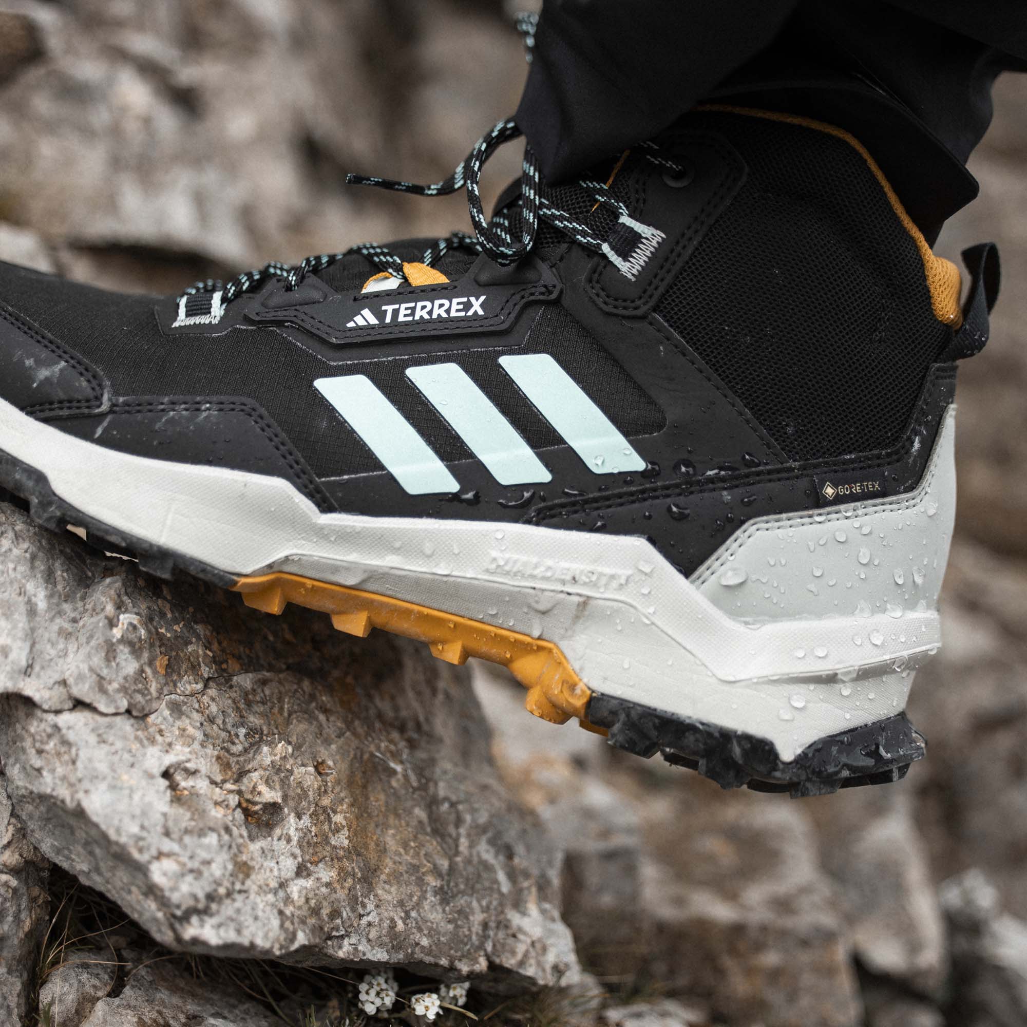 Adidas Terrex AX4 Mid GTX Outdoor Shoes | Absolute-Snow