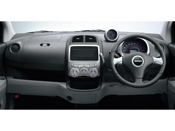 ダイハツ ブーン 2004年式モデルの価格・カタログ情報 | 新車・中古車