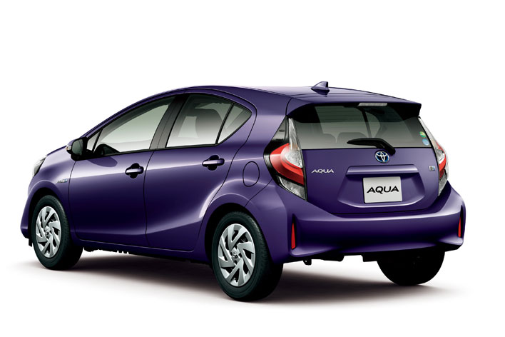 トヨタ新型アクアがマイナーチェンジで燃費38.0km/L達成。新グレード