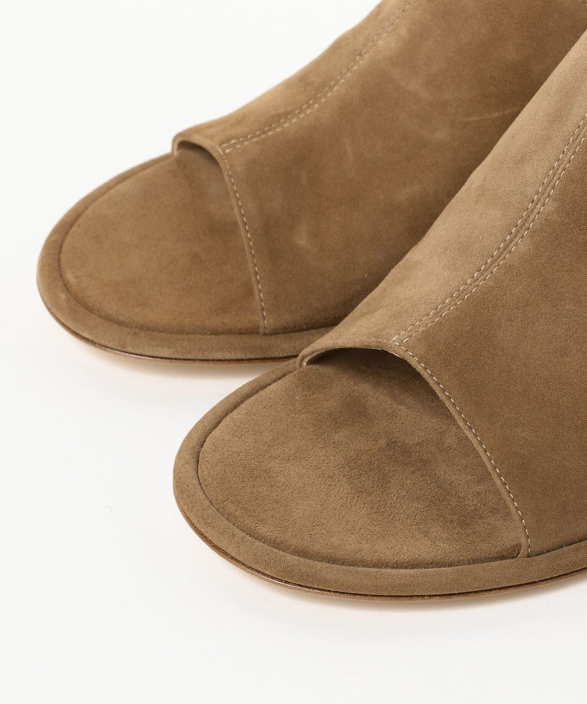 EFFE BEAMS（エッフェ ビームス）BRENTELLA / VIRNA スエード ミュール