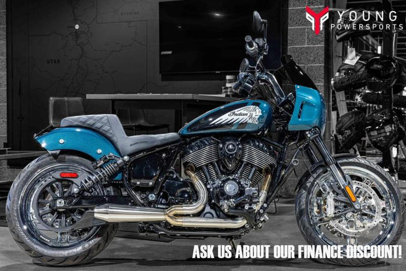 2025 Indian Motorcycle® Sport Chief Cascade Green Metallic | Young