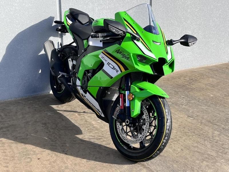 2025 Kawasaki Ninja® ZX™-10R KRT Edition ABS | Honda® East Toledo