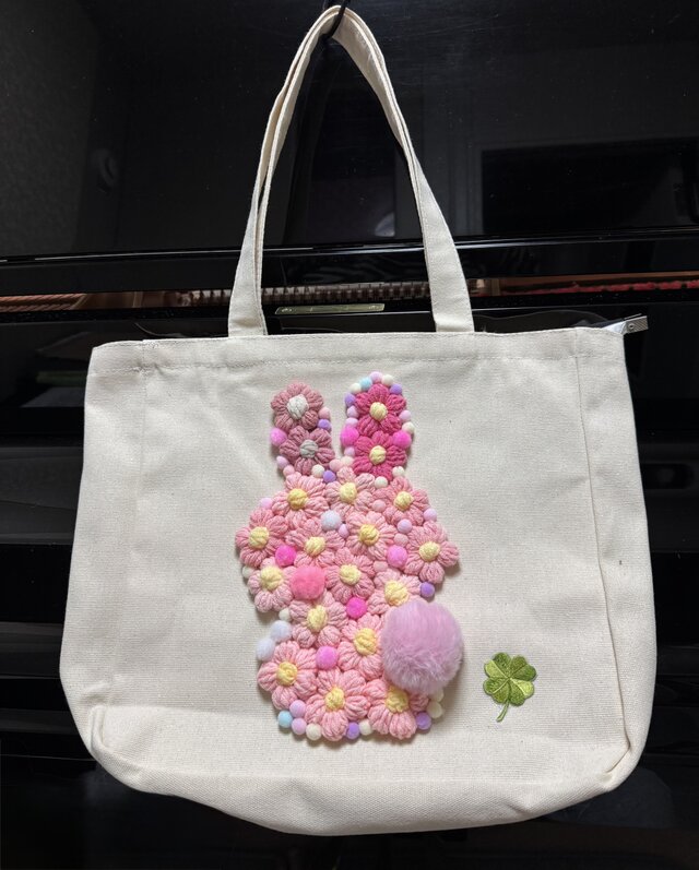 ぢぢ様専用うさぎさんのトートバッグ | iichi 日々の暮らしを心地よく