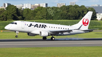 J-Air・JA222J・エンブラエル170・1/100 J-Air・JA222J・エンブラエル