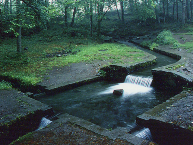 八ケ岳南麓高原湧水群】アクセス・営業時間・料金情報 - じゃらんnet