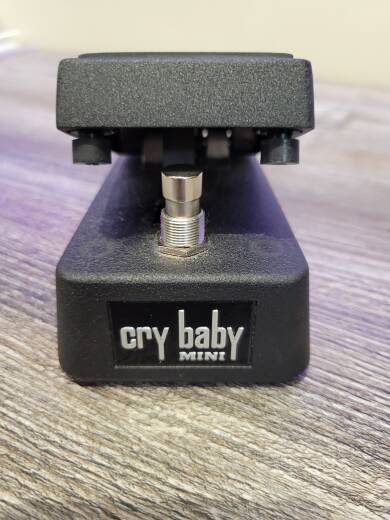 Dunlop Cry Baby Mini Wah | Long & McQuade
