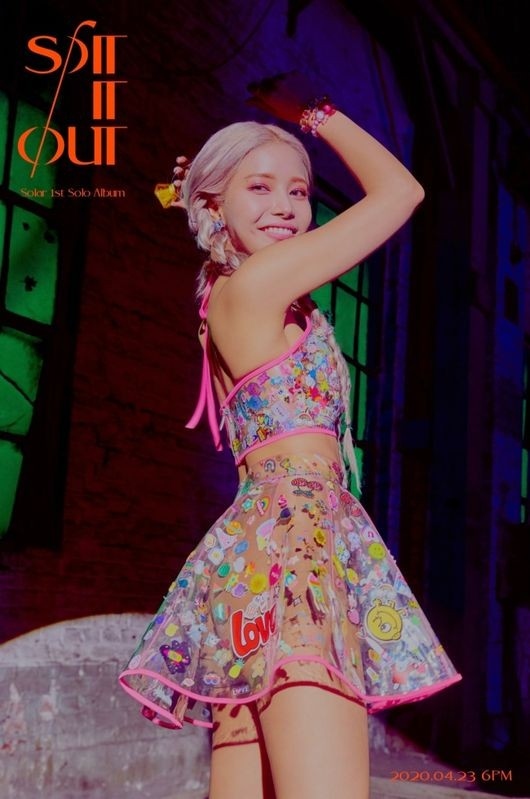 MAMAMOO ソラ、1stシングル「SPIT IT OUT」予告イメージ＆映像を公開