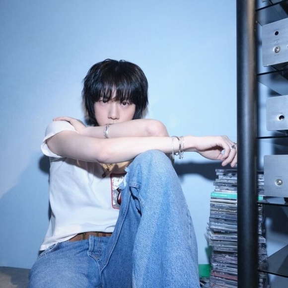 BTS ジン、2ndミニアルバム「ECHO」コンセプトフォトを公開！新鮮な