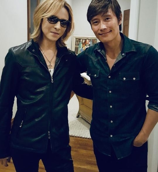 イ・ビョンホン、X-JAPANのYOSHIKIに感謝「ありがたい友達」…韓国での