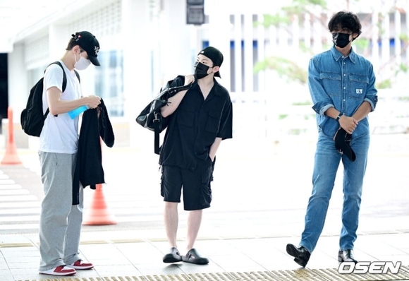 PHOTO】SEVENTEEN ウジ＆ミンギュ＆バーノン、海外スケジュールのため