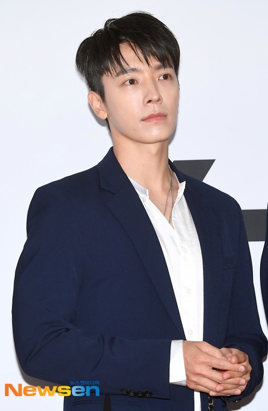 SUPER JUNIOR ドンヘ、2月末に初のソロシングル発売決定…事務所が