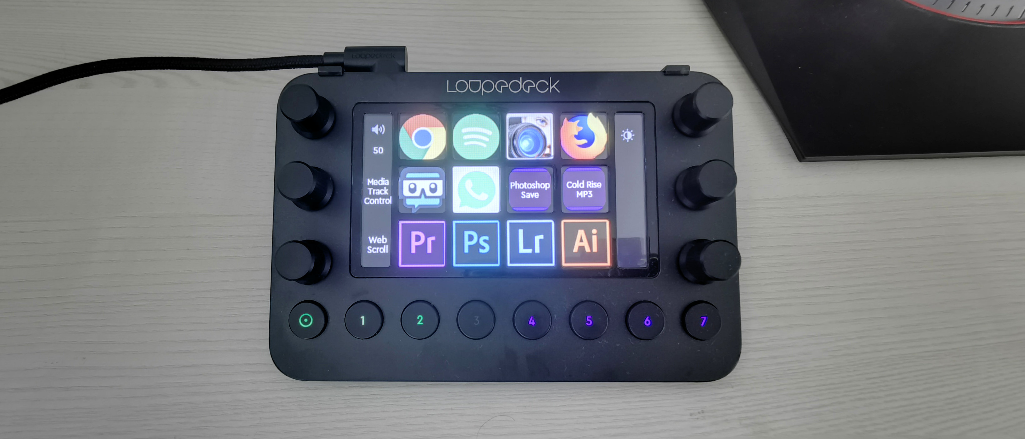 Loupedeck Live review | TechRadar