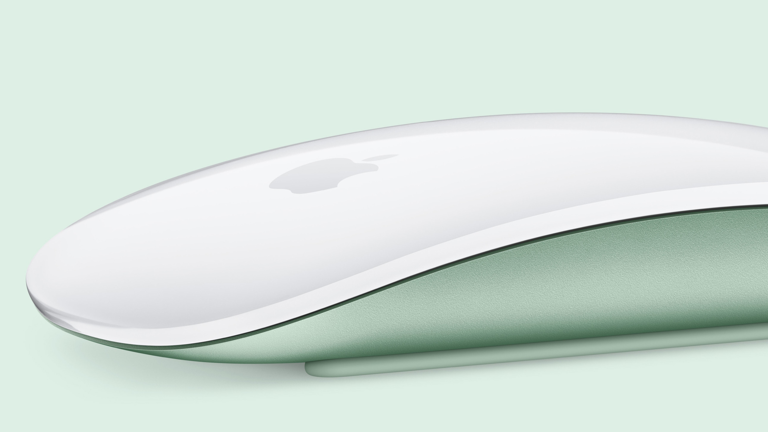 Good news! Apple finally redesigns the Magic Mouse with USB-C! Bad